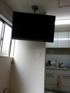 天井取付TV